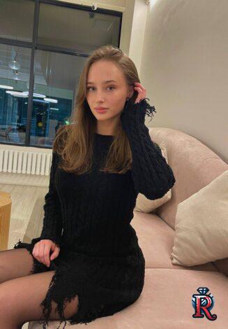 photo_5298531175905749952_y