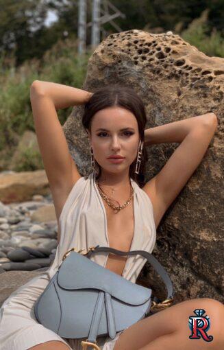 0f9bad56-8905-44bd-8f32-ffb556b08261