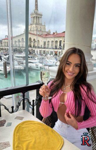 385c6fc4-04ee-4589-bbf6-b7e6a389f6d1