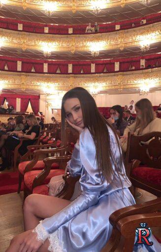 88535930-c47a-4e2b-9819-996fd2ebc089