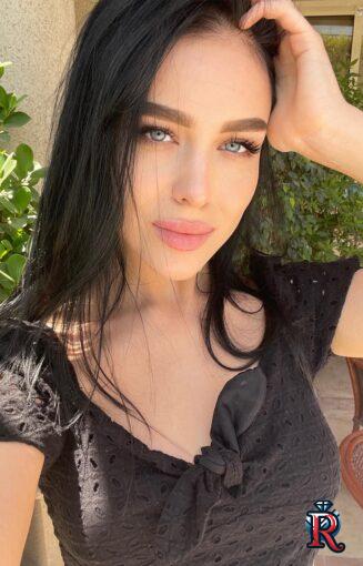 ae01663a-17d2-4692-812e-8ff1228ac2a1