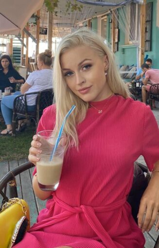 b20f70d9-c737-4b07-aaa7-8602a4fc0ac8