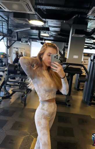 c66e4bfe-274f-4595-a393-07753eb8747d