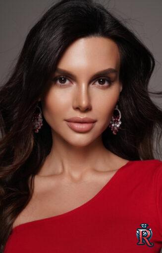 Mila-07-21-17-470x705_vb_c Mila-07-21-17-470x705_vb_c