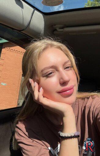 photo_5192913497694604665_y