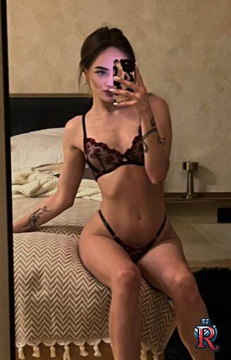 photo_5204136217170536443_y