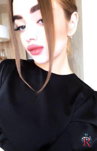 photo_5204136217170536444_y