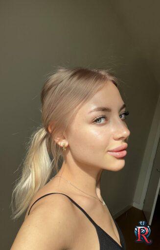 photo_5206353064540368616_y