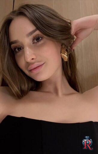 photo_5213181590098349934_y