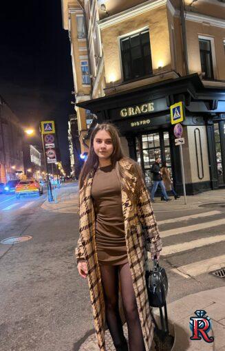 photo_5217500068041585201_y