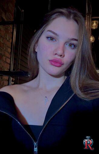 photo_5220209887462683918_y