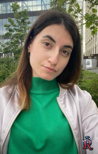 photo_5222481568679985350_y