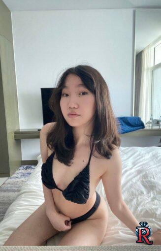 photo_5228874305377527048_y