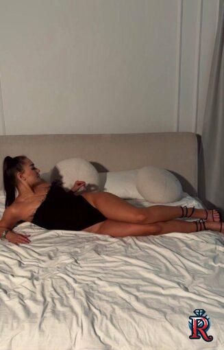 photo_5235965240548648121_y