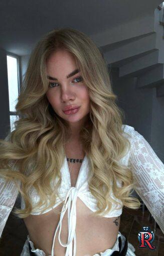 photo_5238244760081259609_y