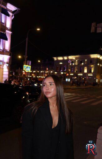 photo_5242619768387797024_w