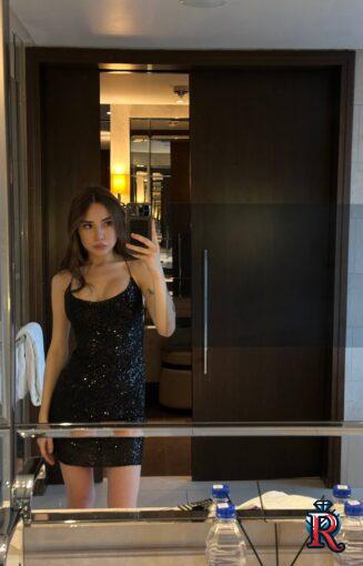 photo_5242619768387797043_w