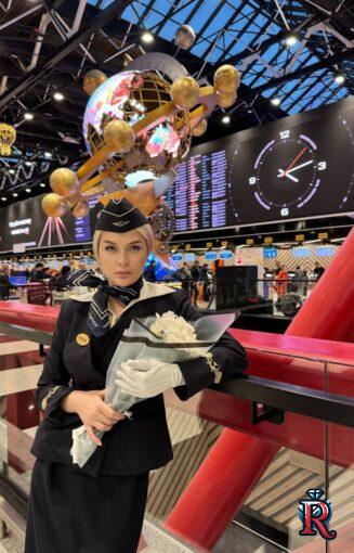 photo_5249308570065956068_y