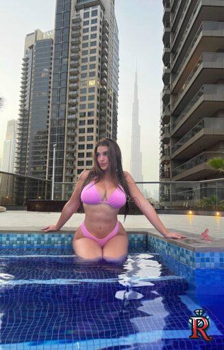 photo_5260422910340884054_y