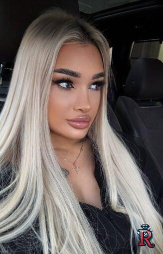 photo_5260588047538452492_y