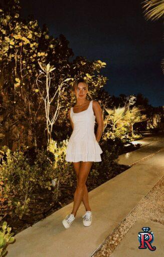 photo_5267187200364249133_y