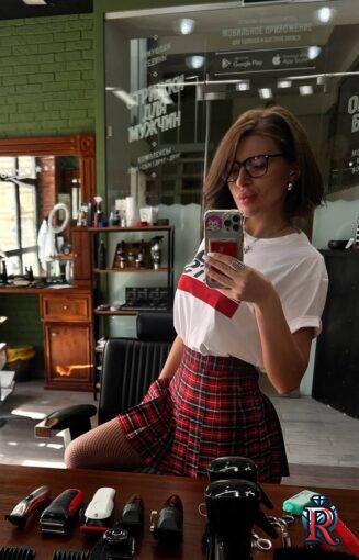 photo_5269563949366506250_y