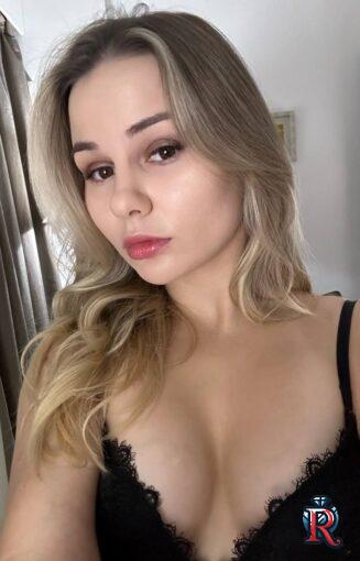 photo_5301114482770175689_y