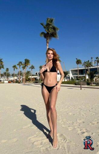 photo_5301269608398972803_y