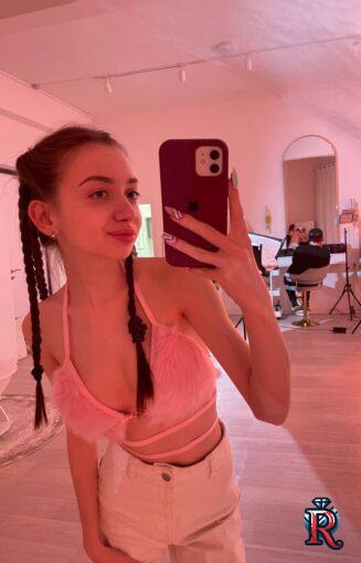 photo_5316502169475736090_y photo_5316502169475736090_y