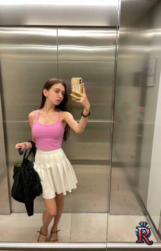 photo_5316502169475736096_y photo_5316502169475736096_y