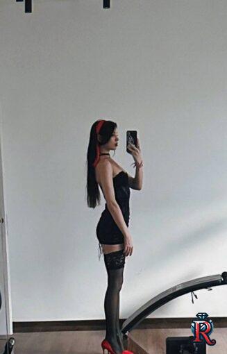 photo_5327977742270066294_y