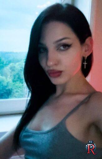 photo_5327977742270066296_y