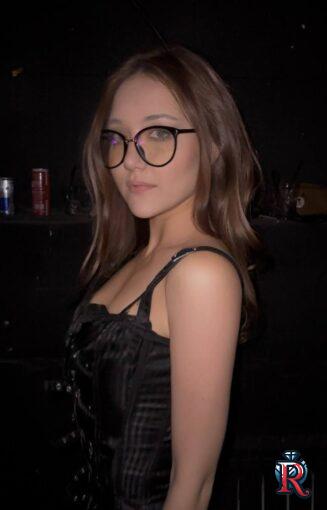 photo_5328207218081467907_y