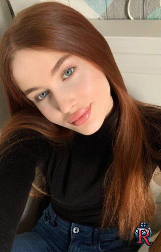 photo_5343890875274618610_y