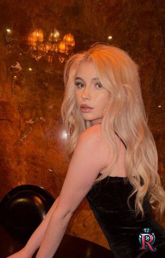 photo_5348228603265020341_y