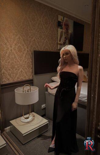 photo_5348364186792620526_y