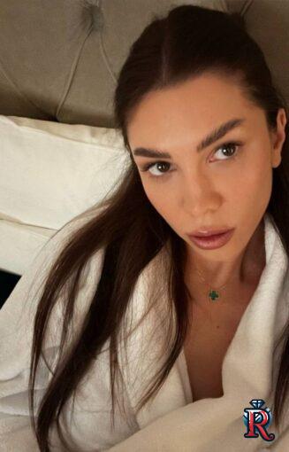 photo_5350284964886870537_y photo_5350284964886870537_y