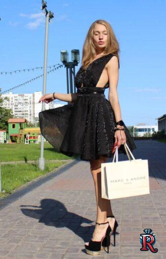 photo_5395615664636551964_y