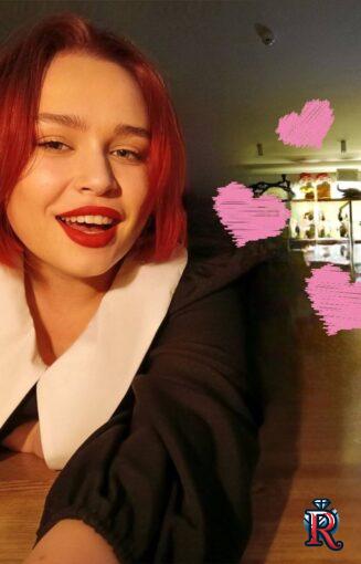 photo_5454303888770463598_y