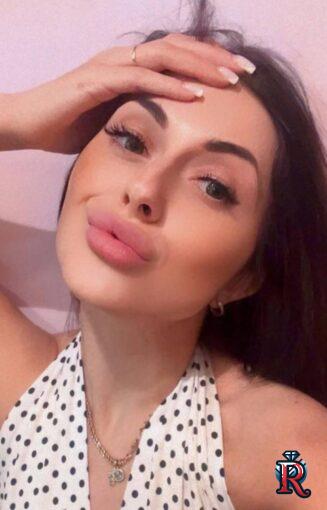 photo_5456535579547267817_y photo_5456535579547267817_y