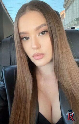 photo_5809845129824028280_y