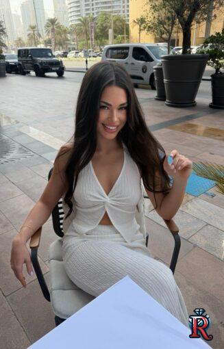 photo_5902193047020178321_y