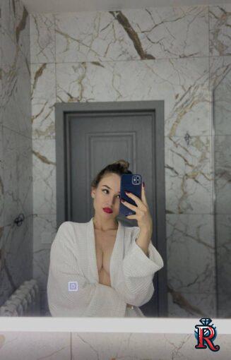 photo_6165464105490695846_y photo_6165464105490695846_y