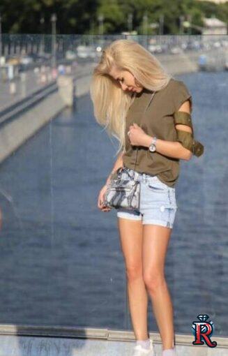 v-rubriku-jeskortnicy-nashego-gorodka.-adelina-3